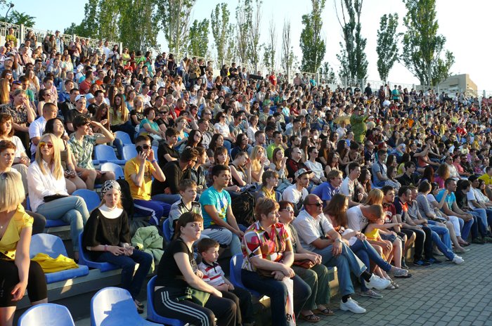 Николаевцы объединились в молитве на рок-концерте (ФОТО) (фото) - фото 11 Николаевцы объединились в молитве на рок-концерте (ФОТО) (фото) - фото 11