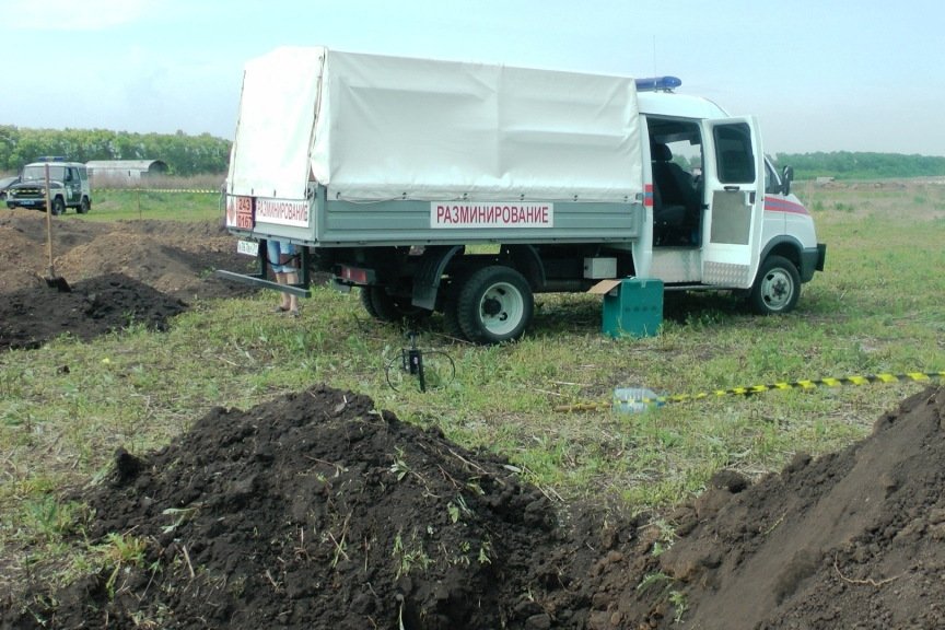 В Белгороде строители обнаружили фрагменты танка Т-34 и артиллерийские снаряды (фото) - фото 1 В Белгороде строители обнаружили фрагменты танка Т-34 и артиллерийские снаряды (фото) - фото 1