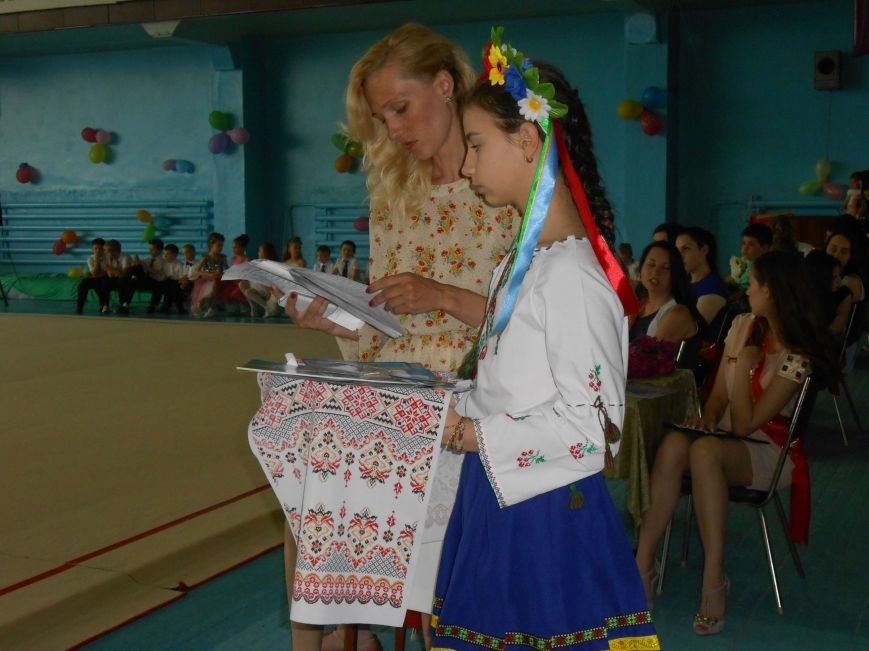 В Днепродзержинске состоялся выпускной спортсменов ДЮСШ (фото) - фото 7 В Днепродзержинске состоялся выпускной спортсменов ДЮСШ (фото) - фото 7