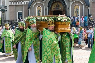 В Свято-Георгиевском соборе торжественно отметили память обретения мощей Илии Макеевского (фото) - фото 1 В Свято-Георгиевском соборе торжественно отметили память обретения мощей Илии Макеевского (фото) - фото 1