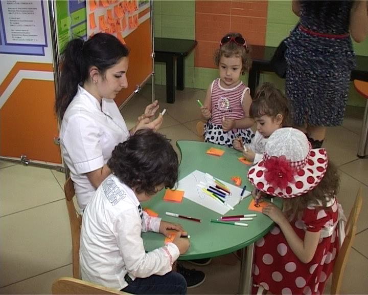 В Армавире день защиты детей отметили в поликлинике (фото) - фото 1 В Армавире день защиты детей отметили в поликлинике (фото) - фото 1