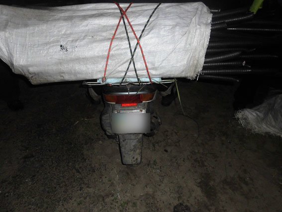 На Полтавщині чоловік викрав устаткування з вишки стільникового зв’язку (фото) - фото 1 На Полтавщині чоловік викрав устаткування з вишки стільникового зв’язку (фото) - фото 1