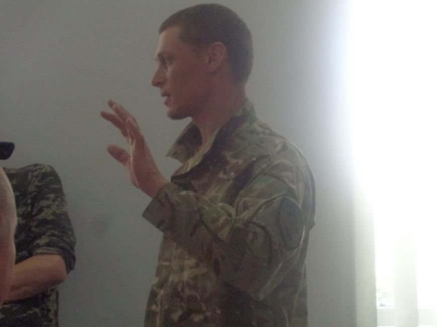 «Победа будет за нами»: ДонНТУ Красноармейска посетил добровольческий батальон «ОУН» (фото) - фото 5 «Победа будет за нами»: ДонНТУ Красноармейска посетил добровольческий батальон «ОУН» (фото) - фото 5