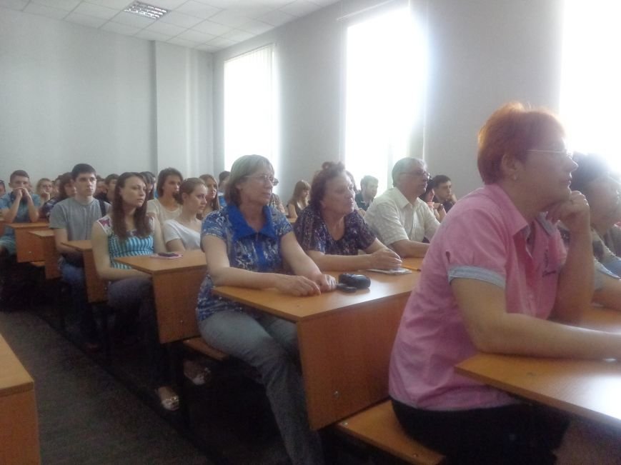 «Победа будет за нами»: ДонНТУ Красноармейска посетил добровольческий батальон «ОУН» (фото) - фото 1 «Победа будет за нами»: ДонНТУ Красноармейска посетил добровольческий батальон «ОУН» (фото) - фото 1