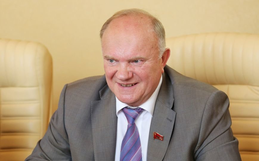 «Несмотря на кризис и экономические санкции против России, важно по... «Несмотря на кризис и экономические санкции против России, важно поддержать все программы по развитию Крыма», - Зюганов (фото) - фото 1