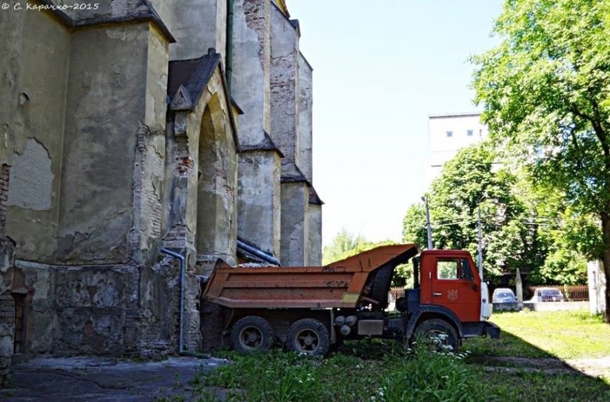 У чернівецькому костелі Серце Ісуса відбувся благодійний концерт (ФОТО, ВІДЕО) (фото) - фото 3 У чернівецькому костелі Серце Ісуса відбувся благодійний концерт (ФОТО, ВІДЕО) (фото) - фото 3