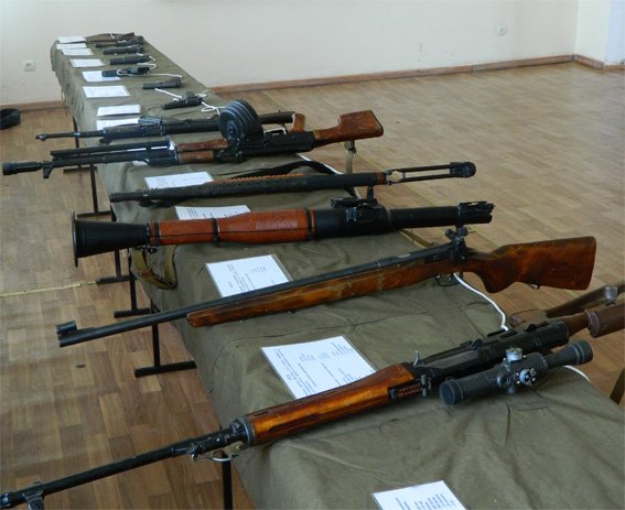 Правоохоронці організували для вихованців школи-інтернату ознайомчо-показові заняття з вогневої підготовки. ФОТО (фото) - фото 1 Правоохоронці організували для вихованців школи-інтернату ознайомчо-показові заняття з вогневої підготовки. ФОТО (фото) - фото 1