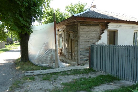 На Кировоградщине обнаружили дом, которому около 150-лет. Фото (фото) - фото 1 На Кировоградщине обнаружили дом, которому около 150-лет. Фото (фото) - фото 1