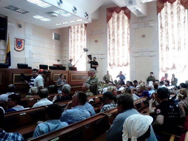 Саакашвили пообещал одесским патриотам сражаться с Киваловым и провести прозрачные выборы (ФОТО) (фото) - фото 1 Саакашвили пообещал одесским патриотам сражаться с Киваловым и провести прозрачные выборы (ФОТО) (фото) - фото 1