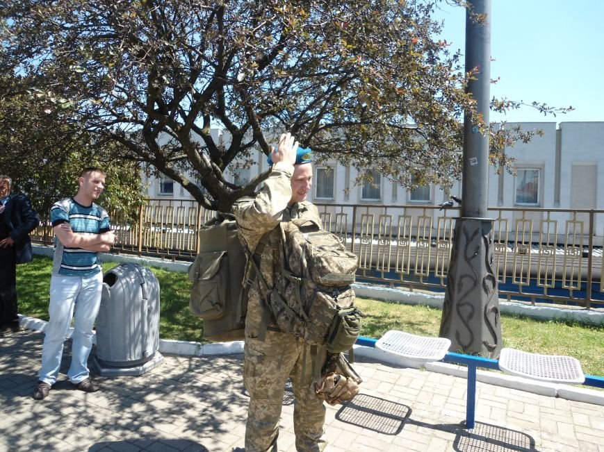 До Львова повернулися воїни, які захищали країну у зоні бойових дій (ФОТО) (фото) - фото 1 До Львова повернулися воїни, які захищали країну у зоні бойових дій (ФОТО) (фото) - фото 1