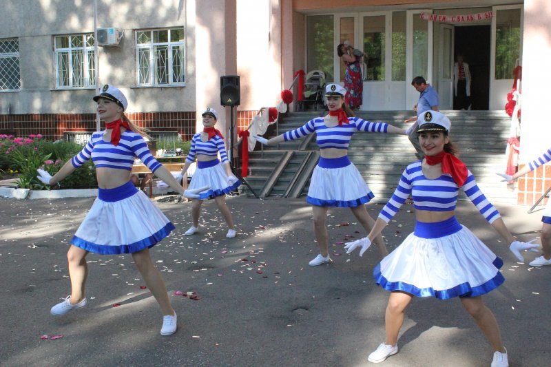 Олег Филимонов гулял на свадьбе раненого бойца АТО (ФОТО) (фото) - фото 1 Олег Филимонов гулял на свадьбе раненого бойца АТО (ФОТО) (фото) - фото 1