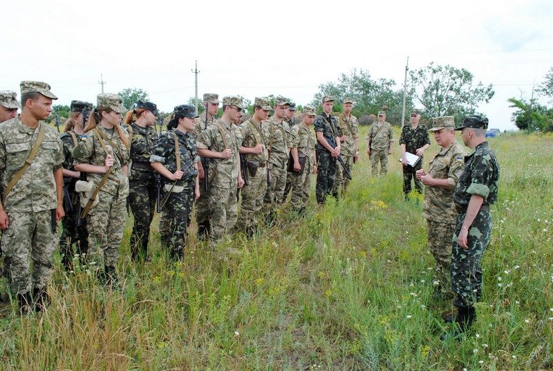 В Одессе начались военные сборы выпускников-летчиков (ФОТО) (фото) - фото 1 В Одессе начались военные сборы выпускников-летчиков (ФОТО) (фото) - фото 1