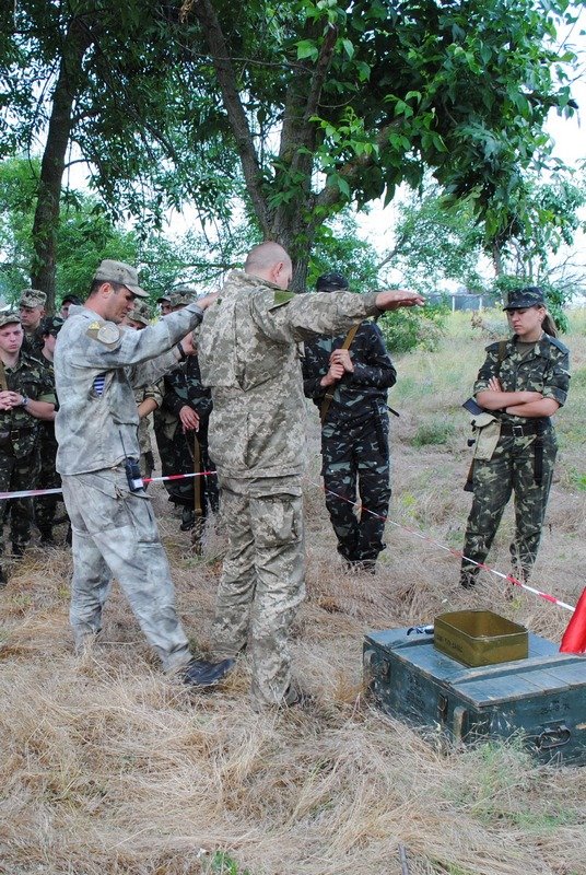 В Одессе начались военные сборы выпускников-летчиков (ФОТО) (фото) - фото 1 В Одессе начались военные сборы выпускников-летчиков (ФОТО) (фото) - фото 1