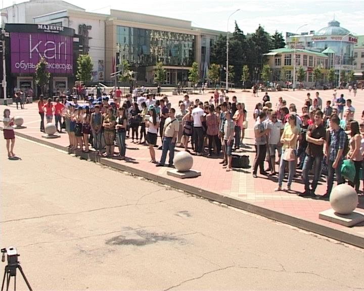 Армавирская молодежь выступает против наркотиков (фото) - фото 1 Армавирская молодежь выступает против наркотиков (фото) - фото 1