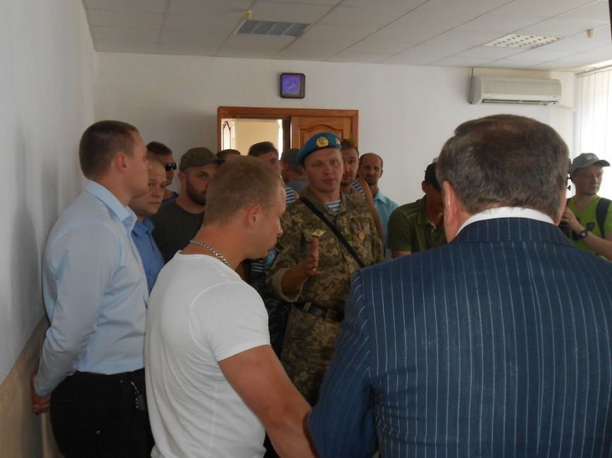Как в Днепродзержинске проводили «велолюстрацию»: справедливая отставка или грамотный пиар? (фото) - фото 6 Как в Днепродзержинске проводили «велолюстрацию»: справедливая отставка или грамотный пиар? (фото) - фото 6