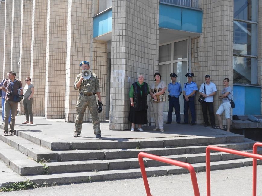 Как в Днепродзержинске проводили «велолюстрацию»: справедливая отставка или грамотный пиар? (фото) - фото 2 Как в Днепродзержинске проводили «велолюстрацию»: справедливая отставка или грамотный пиар? (фото) - фото 2