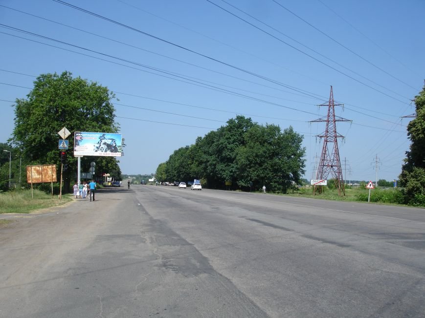 В Полтаве и до сих пор перекрыт участок трассы Киев-Харьков. Фото (фото) - фото 3