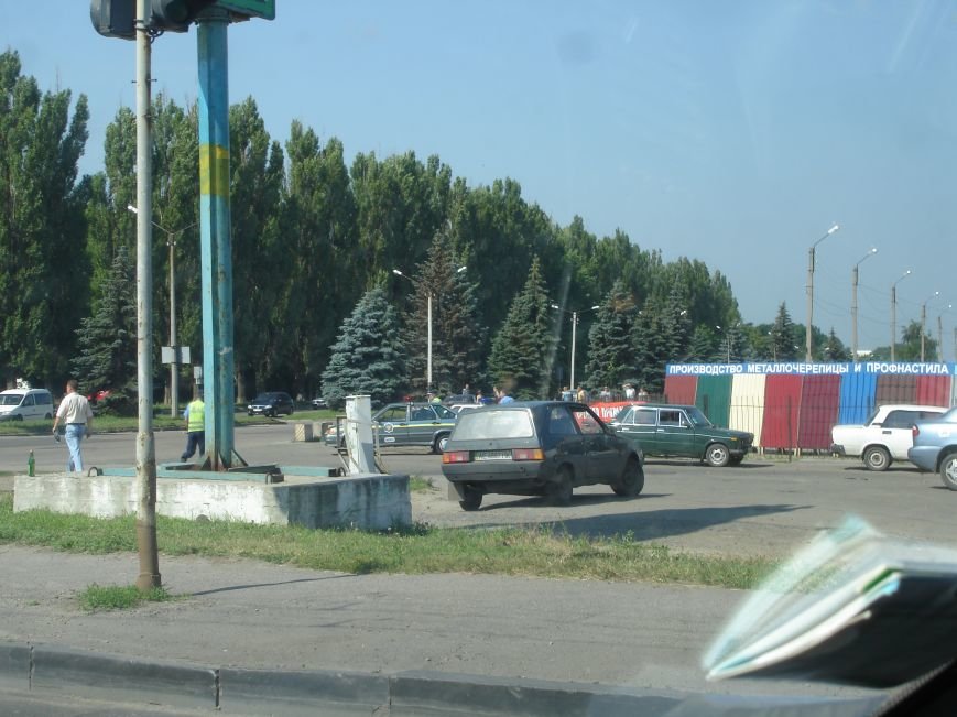 В Полтаве и до сих пор перекрыт участок трассы Киев-Харьков. Фото (фото) - фото 8