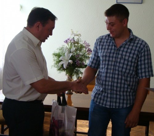 Урочистості до Дня молоді (фото) - фото 1 Урочистості до Дня молоді (фото) - фото 1
