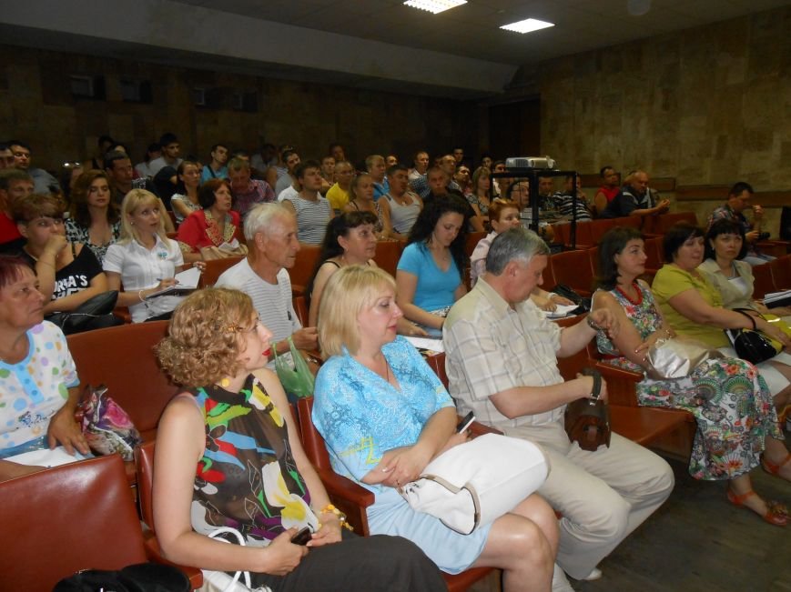 В Днепродзержинске стартовал проект «Музейное эхо АТО» (фото) - фото 2 В Днепродзержинске стартовал проект «Музейное эхо АТО» (фото) - фото 2