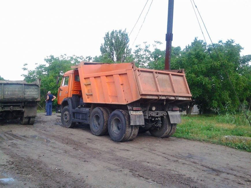 Экологический протест под Запорожьем: зловонные стоки «душа..., фото-6 Экологический протест под Запорожьем: зловонные стоки «душат» местных жителей (ФОТО), фото-6