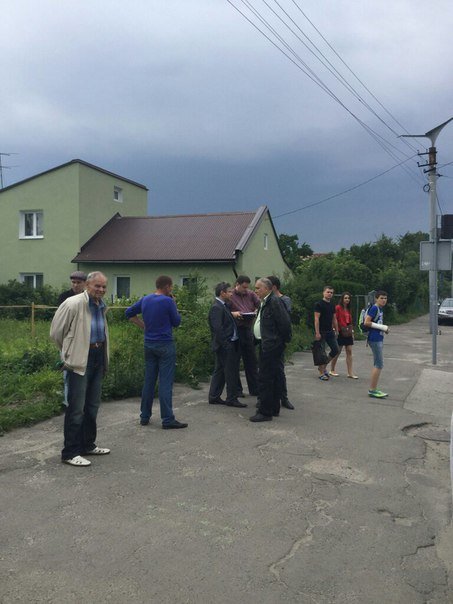У Львові мотоцикліст збив на смерть жінку (ФОТО) (фото) - фото 1 У Львові мотоцикліст збив на смерть жінку (ФОТО) (фото) - фото 1