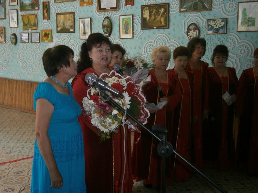 В Димитрове прошла дебютная выставка изостудии «Акварель» (фото) -... В Димитрове прошла дебютная выставка изостудии «Акварель» (фото) - фото 5