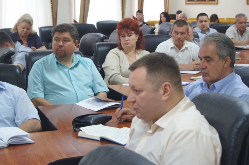 Николаевских перевозчиков обяжут возить бойцов в зону АТО (ФОТО) (фото) - фото 4 Николаевских перевозчиков обяжут возить бойцов в зону АТО (ФОТО) (фото) - фото 4
