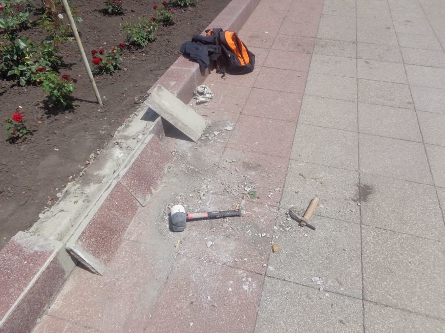 В Красноармейске начата подготовка ко Дню города (фото) - фото 2 В Красноармейске начата подготовка ко Дню города (фото) - фото 2