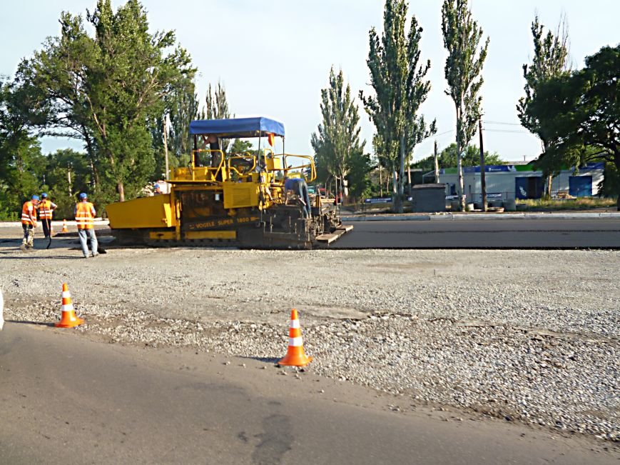 В Кривом Роге перекроют дорогу через дамбу на КРЭСе. Автотранспорт пустят по новой трассе (ФОТО) (фото) - фото 1 В Кривом Роге перекроют дорогу через дамбу на КРЭСе. Автотранспорт пустят по новой трассе (ФОТО) (фото) - фото 1