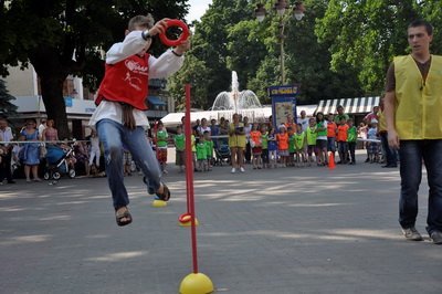 В Івано-Франківську відбулися спортивні забави «Олімпійське літо-2015» (ФОТО (фото) - фото 4 В Івано-Франківську відбулися спортивні забави «Олімпійське літо-2015» (ФОТО (фото) - фото 4