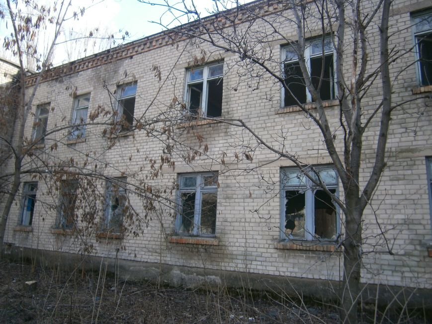 В Димитрове намерены восстановить 3 корпуса больницы, разрушение которых допустила нынешняя местная власть (ФОТО) (фото) - фото 1 В Димитрове намерены восстановить 3 корпуса больницы, разрушение которых допустила нынешняя местная власть (ФОТО) (фото) - фото 1