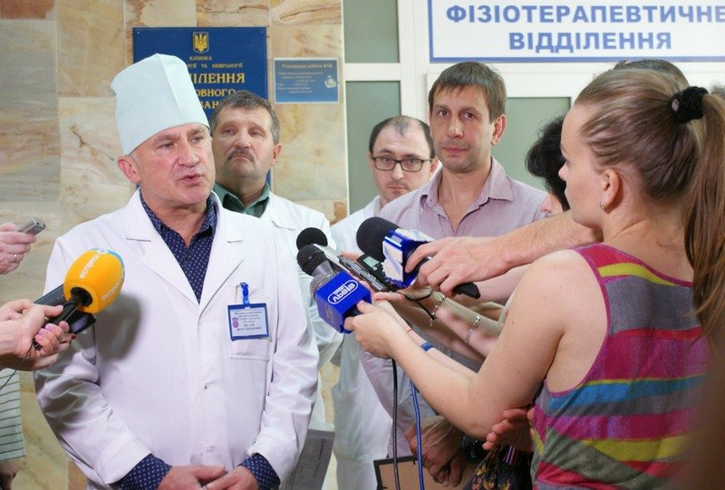 У Львові відкрили унікальний реабілітаційний кабінет-басейн для відновного лікування воїнів АТО (фото) - фото 2 У Львові відкрили унікальний реабілітаційний кабінет-басейн для відновного лікування воїнів АТО (фото) - фото 2