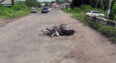 На Сумщине еще одно ДТП с участием велосипеда и мопеда (ФОТО) (фото) - фото 1 На Сумщине еще одно ДТП с участием велосипеда и мопеда (ФОТО) (фото) - фото 1