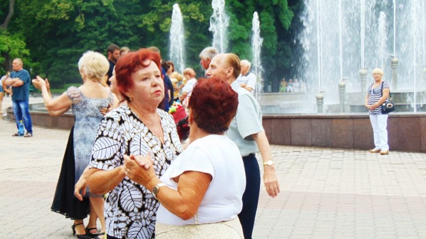 Фотопятница: «Танцующий город» (фото) - фото 8 Фотопятница: «Танцующий город» (фото) - фото 8