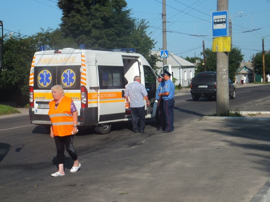 В Кировограде произошло ДТП - столкнулись две маршрутки и троллебус. ФОТО (фото) - фото 1 В Кировограде произошло ДТП - столкнулись две маршрутки и троллебус. ФОТО (фото) - фото 1