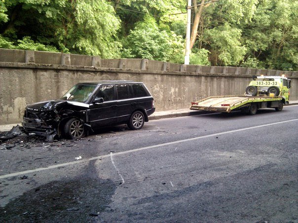 Нові подробиці аварії на вул.Сахарова: водій “Пежо”керував автомобілем напідпитку (ФОТО) (фото) - фото 1 Нові подробиці аварії на вул.Сахарова: водій “Пежо”керував автомобілем напідпитку (ФОТО) (фото) - фото 1