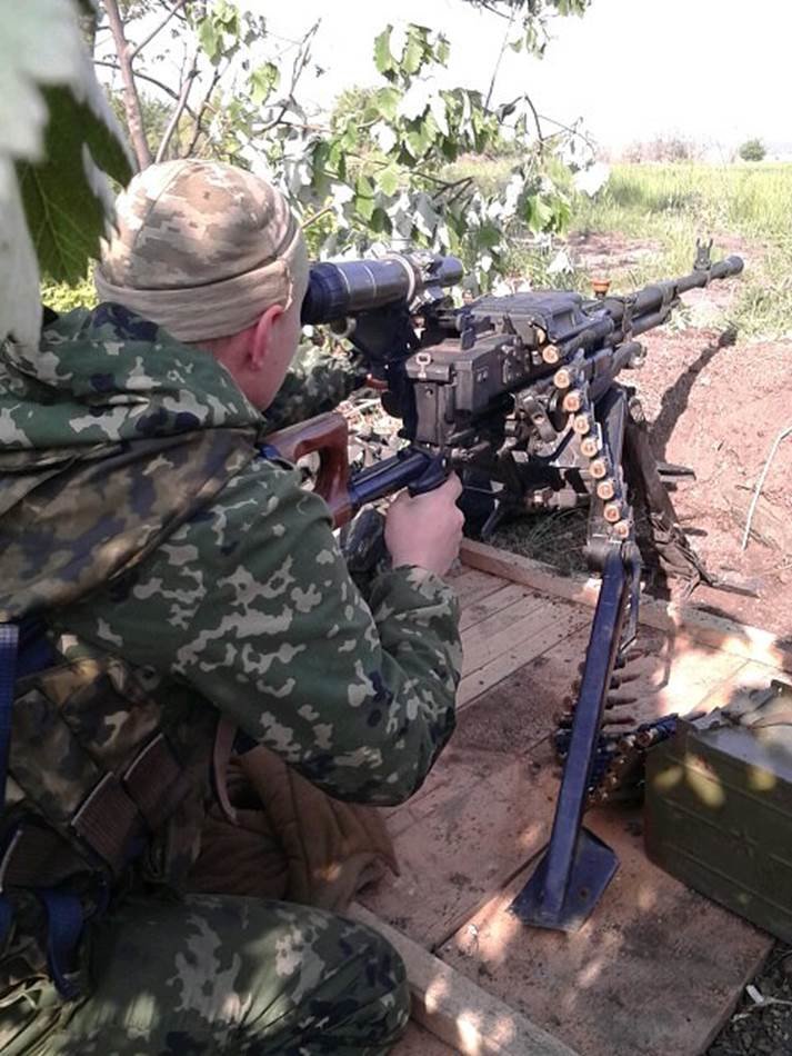В Артемовске задержан боевик «ДНР» (ВИДЕО) (фото) - фото 1 В Артемовске задержан боевик «ДНР» (ВИДЕО) (фото) - фото 1
