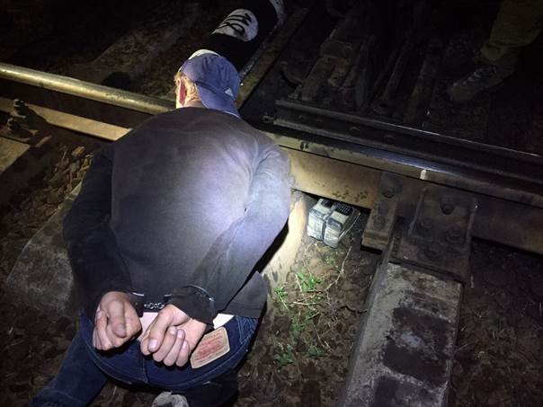 диверсія диверсія