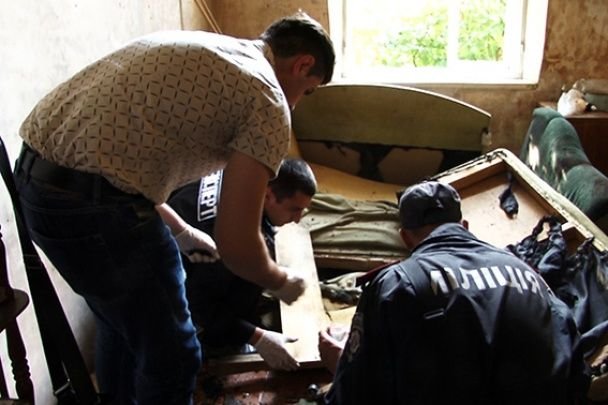 Прикарпатець хотів похизуватися гранатою. Підірвав себе і товаришів (Фото. Відео) (фото) - фото 3 Прикарпатець хотів похизуватися гранатою. Підірвав себе і товаришів (Фото. Відео) (фото) - фото 3
