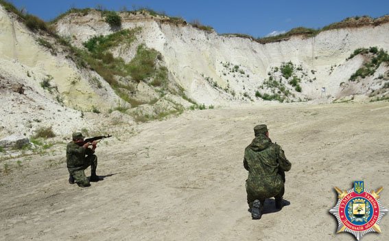 Красноармейские правоохранители отработали на полигоне навыки огневой подготовки (ФОТО) (фото) - фото 2 Красноармейские правоохранители отработали на полигоне навыки огневой подготовки (ФОТО) (фото) - фото 2