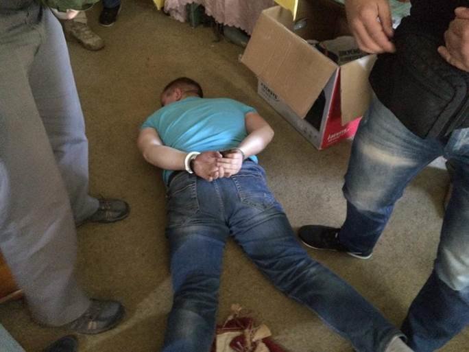 В Киеве СБУ изъяла оборудование для прослушки, которое использовалось во время Революции Достоинства (ФОТО) (фото) - фото 1 В Киеве СБУ изъяла оборудование для прослушки, которое использовалось во время Революции Достоинства (ФОТО) (фото) - фото 1