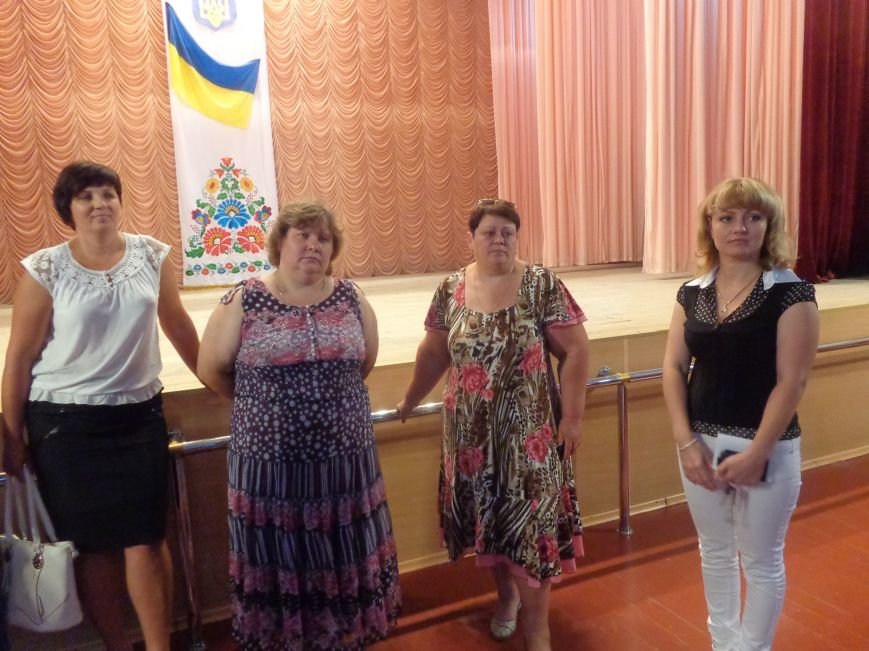 Громада поселка Новоэкономическое: «Нам нужно спасать наши села» (ф... Громада поселка Новоэкономическое: «Нам нужно спасать наши села» (фото) - фото 2