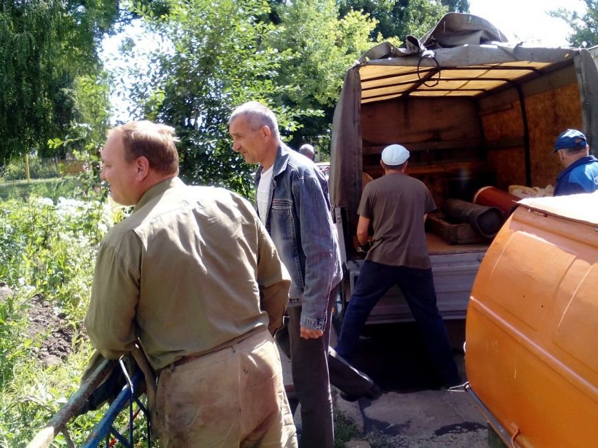 ООО «Управляющая компания Сумыстройтех» совместно с ООО «Сумытеплоэнерго» готовят жилой фонд к зиме (ФОТО) (фото) - фото 1 ООО «Управляющая компания Сумыстройтех» совместно с ООО «Сумытеплоэнерго» готовят жилой фонд к зиме (ФОТО) (фото) - фото 1