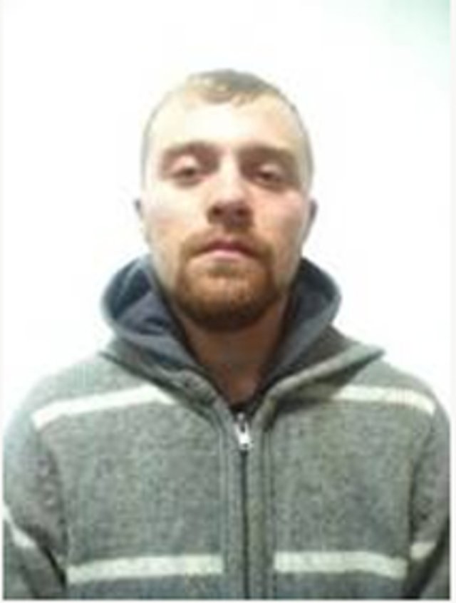 Оприлюднено фотографії втікачів-зловмисників, які напали на конвой та зникли (ВИПРАВЛЕНО ТА ОНОВЛЕНО) (фото) - фото 1 Оприлюднено фотографії втікачів-зловмисників, які напали на конвой та зникли (ВИПРАВЛЕНО ТА ОНОВЛЕНО) (фото) - фото 1