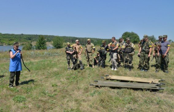 Под Мариуполем новосозданный батальон милиции вышел на полигон (ФОТОРЕПОРТАЖ) (фото) - фото 2 Под Мариуполем новосозданный батальон милиции вышел на полигон (ФОТОРЕПОРТАЖ) (фото) - фото 2