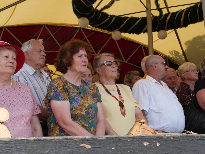 Сотні тернополян взяли участь у молитовній ході до 150-ліття від дня народження Андрея Шептицького (фоторепортаж) (фото) - фото 1 Сотні тернополян взяли участь у молитовній ході до 150-ліття від дня народження Андрея Шептицького (фоторепортаж) (фото) - фото 1