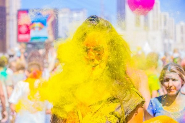 Фестиваль красок Холи ColorFest в Гродно пройдет 22 августа (фото) - фото 2 Фестиваль красок Холи ColorFest в Гродно пройдет 22 августа (фото) - фото 2