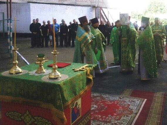 В день памяти Серафима Саровского в Криворожском учреждении исполнения наказаний состоялся храмовый праздник (ФОТО) (фото) - фото 1 В день памяти Серафима Саровского в Криворожском учреждении исполнения наказаний состоялся храмовый праздник (ФОТО) (фото) - фото 1