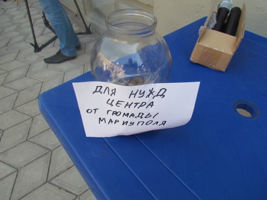 Представителей Минобороны взяли в окружение мариупольские..., фото-3 Представителей Минобороны взяли в окружение мариупольские активисты (ФОТО), фото-3